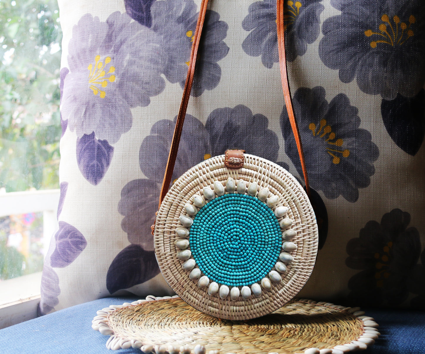 Cambodian handmade bag from plant cover with stone and 100% leather solder.