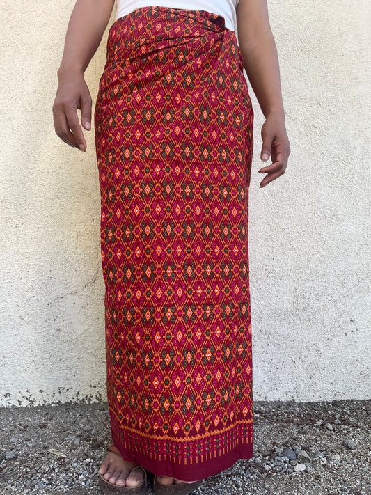 Cambodian Sarong (Batik) Thai , Loa Sarong (Batik) Asian warp clothes for man and woman, Cambodian Skirt, one size fits all